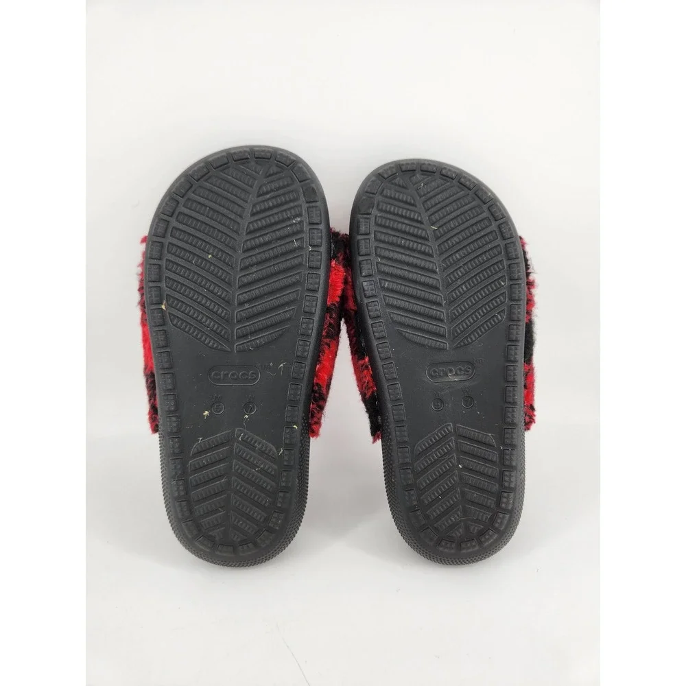 Crocs Classic Cozzzy Sandal Mens 5 Womens 7 Red Black Buffalo Check Plaid 210694